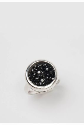 Srebrny pierścionek z szybką z czarnymi cyrkoniami